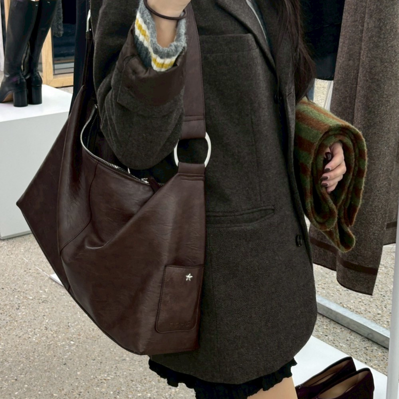 Signature StarRing Bag Brown