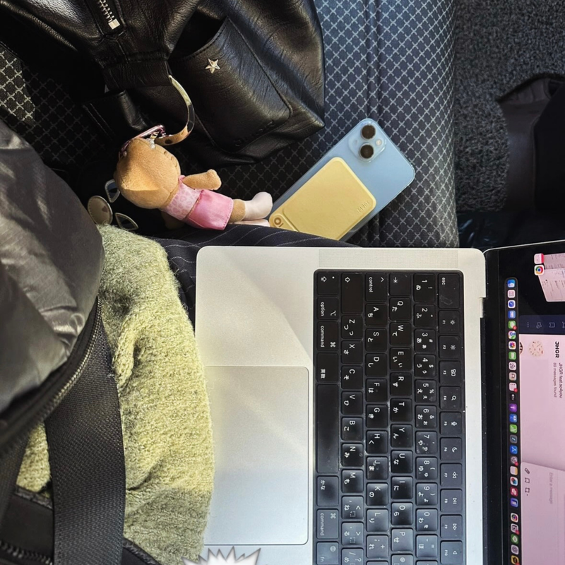 Signature StarRing Bag Black