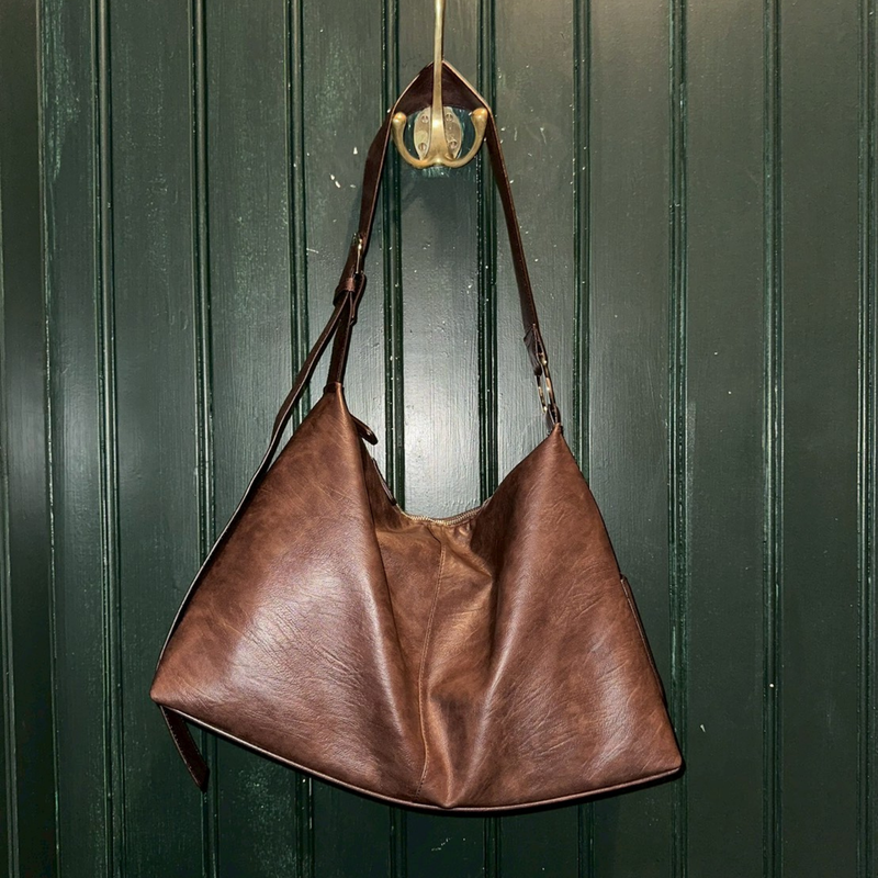 Signature StarRing Bag Brown