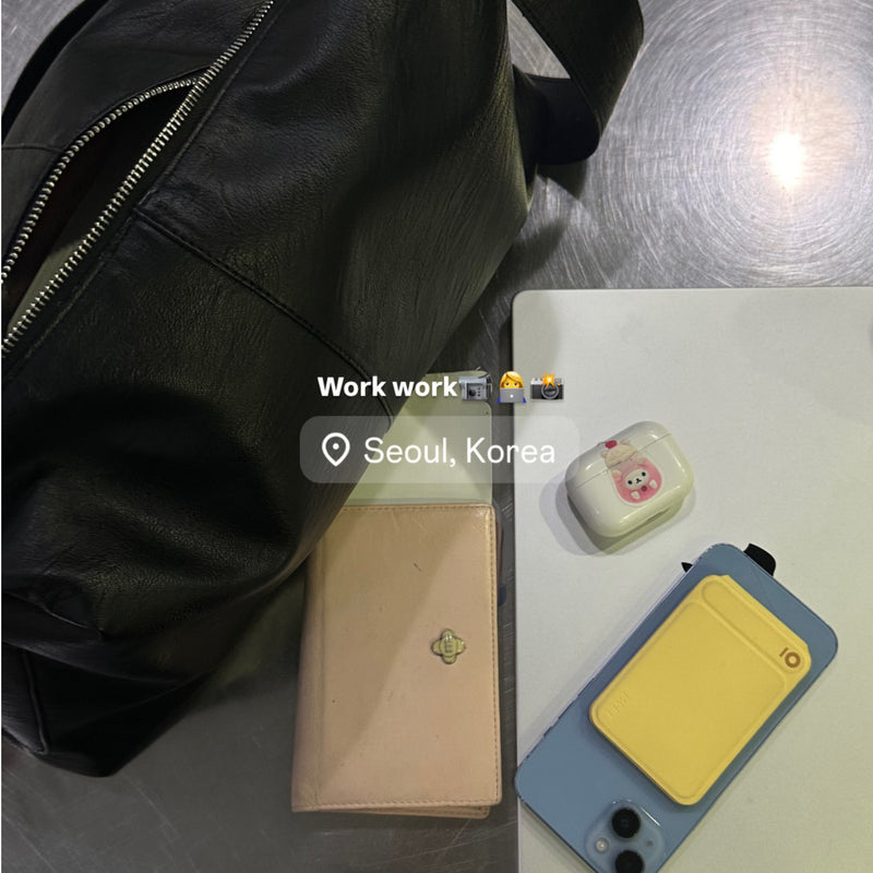 Signature StarRing Bag Black