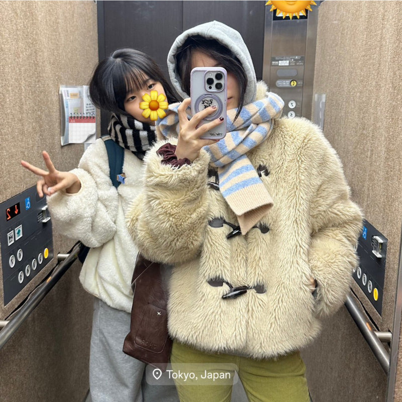 Cozy Point Muffler Cream Soda